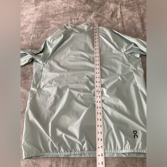 On Cloud Running Jacket Women’s S Green Lightweight Pocket Zip Athletic Active - Picture 11 of 11